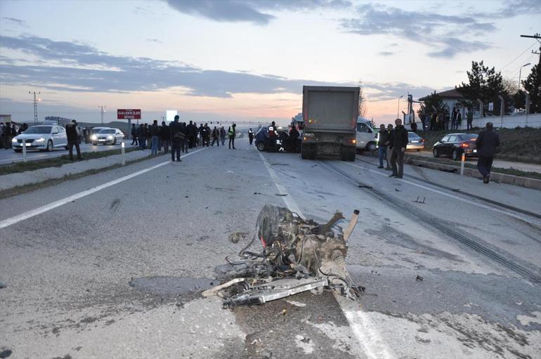 Yozgat’ta korkunç kaza: 3 ölü, 8 yaralı