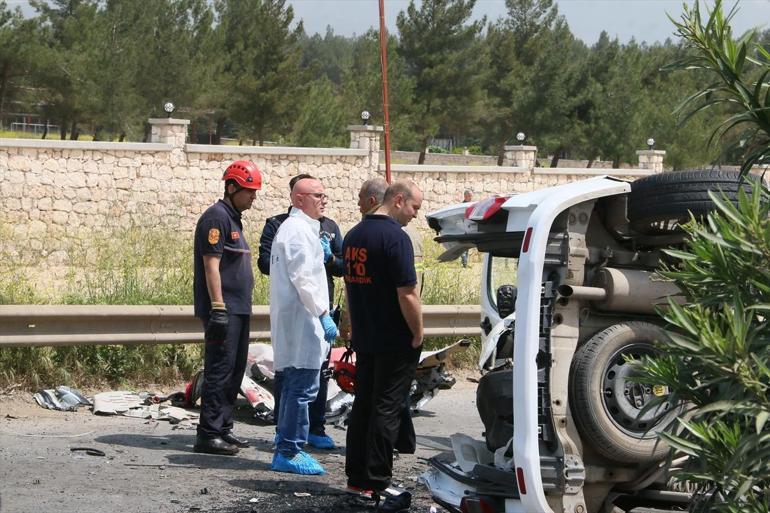 Son dakika... İzmirde feci kaza: 4ü çocuk, 7 kişi hayatını kaybetti