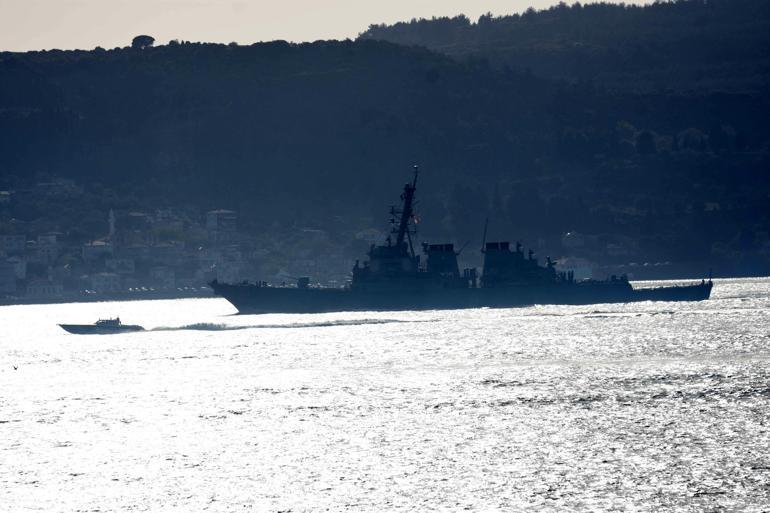 ABD savaş gemisi USS Ross Çanakkale Boğazı’ndan geçti