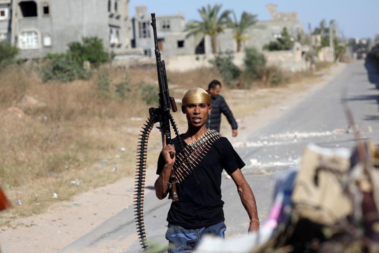 Libyada Trablus Havalimanı çevresinde yeniden çatışmalar çıktı