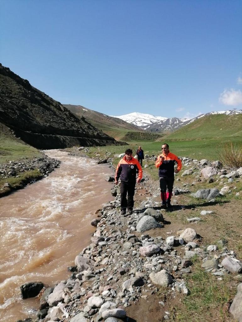 Karsta 3 yaşındaki kız çocuğu kayboldu