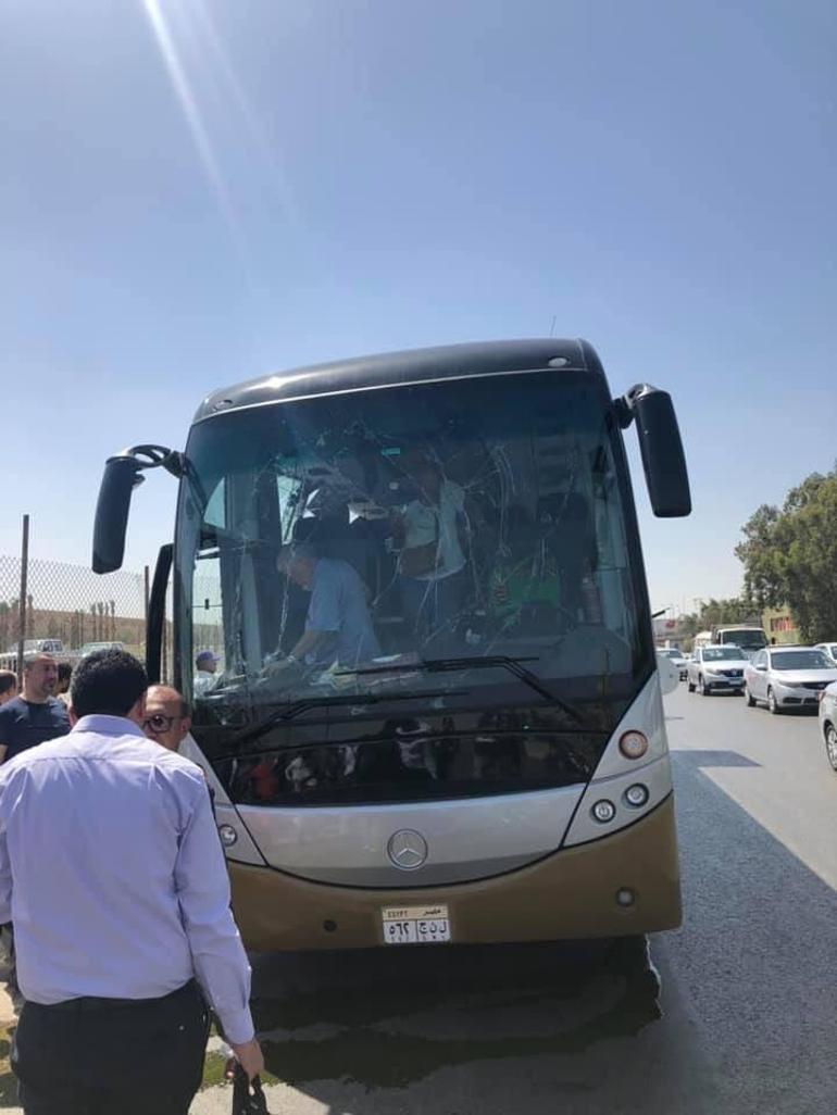 Son dakika... Mısırda turist otobüsünde patlama