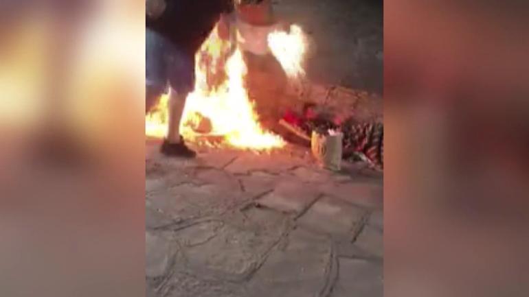 Arjantinde korkunç olay: Evsizlerin üzerine alkol döküp yaktılar