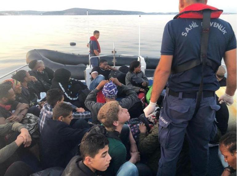 Çeşme açıklarında 33 kaçak göçmen yakalandı