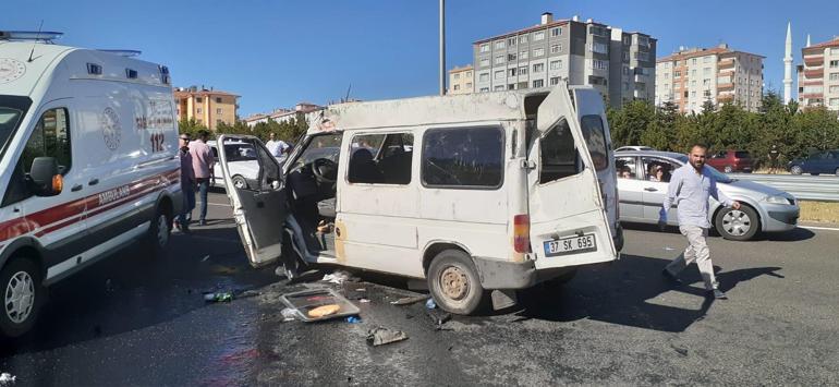 Ankarada feci kaza: Çok sayıda yaralı var