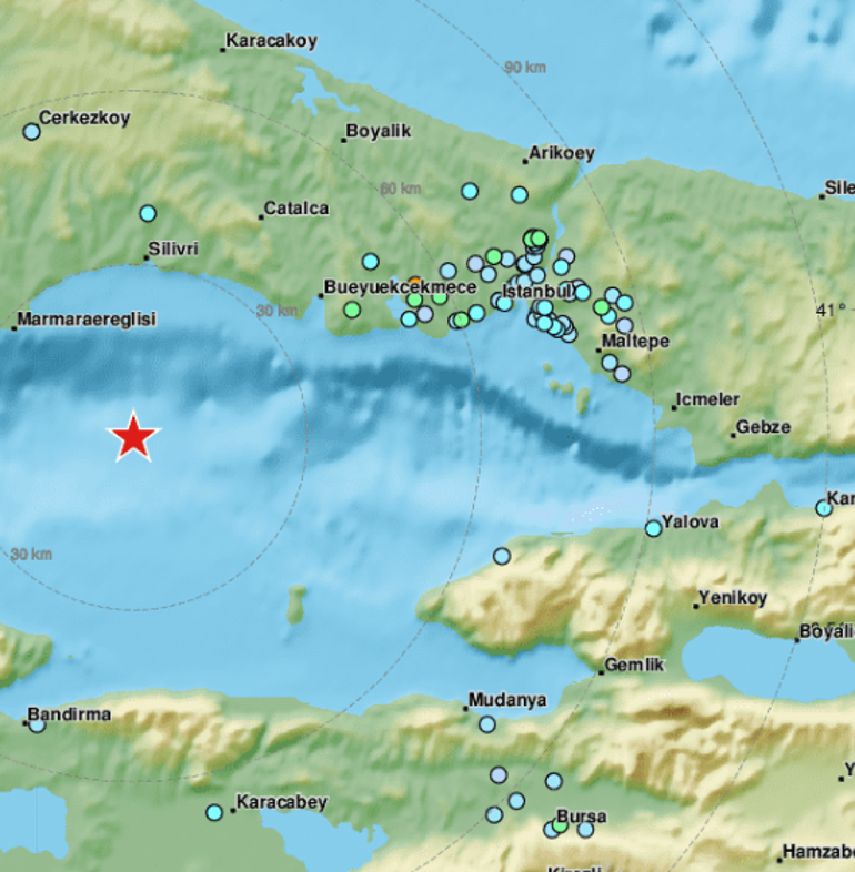 Son dakika: İstanbulda büyük deprem