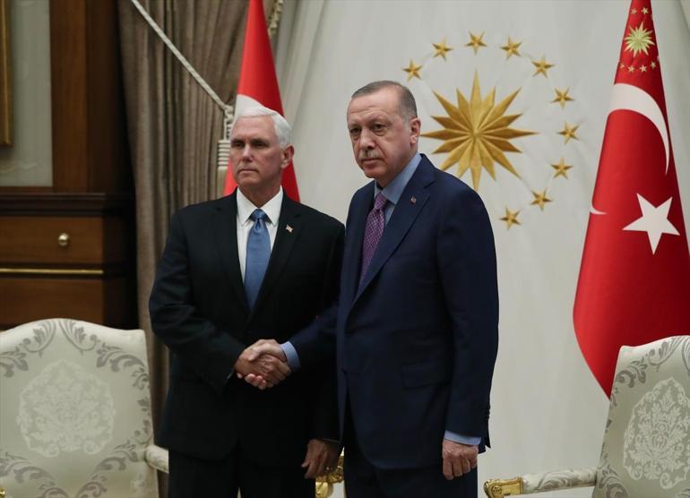 Son dakika... Cumhurbaşkanı Erdoğan, Pence ile görüştü