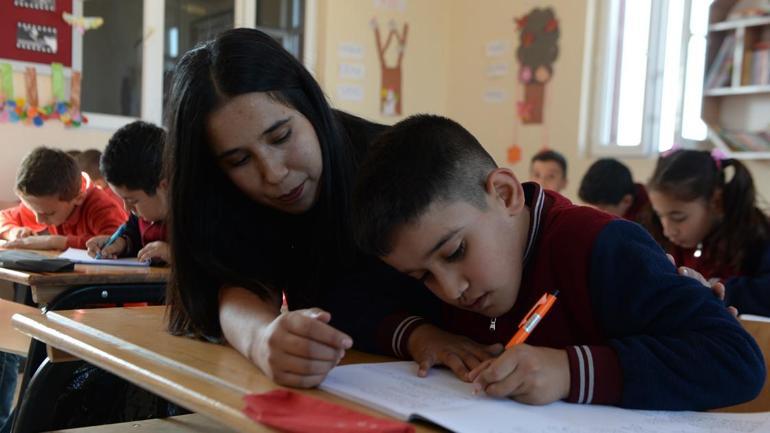 Onlar sınırın fedakar öğretmenleri