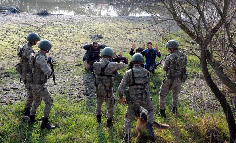 Hudut Kartalları, 100 bin üzerinde kaçak göçmen yakaladı