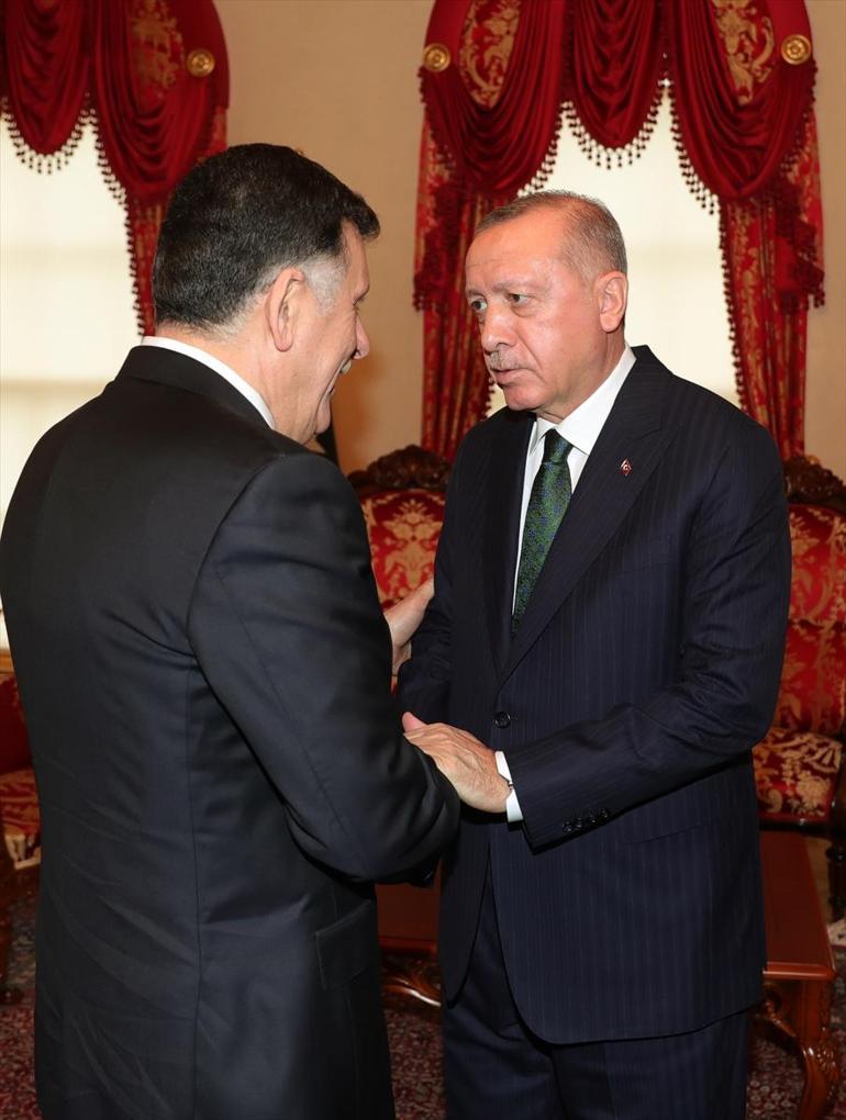 Cumhurbaşkanı Erdoğan, Libya UMH Başkanlık Konseyi Başkanı Serracı kabul etti