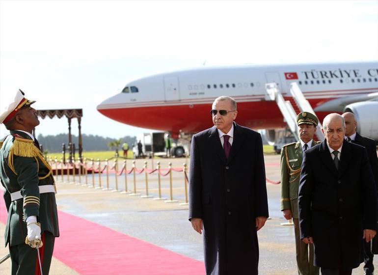 Cumhurbaşkanı Erdoğan Cezayire geldi