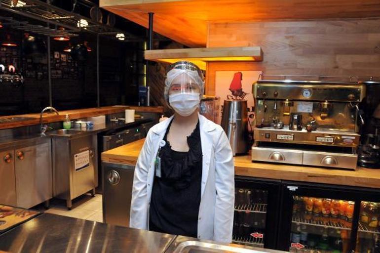 İstanbul Havalimanındaki restoranlarda koronavirüse karşı QR kodlu önlem