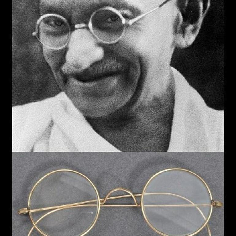 Son dakika... Gandhi’nin gözlüğü İngiltere’de 260 bin sterline satıldı
