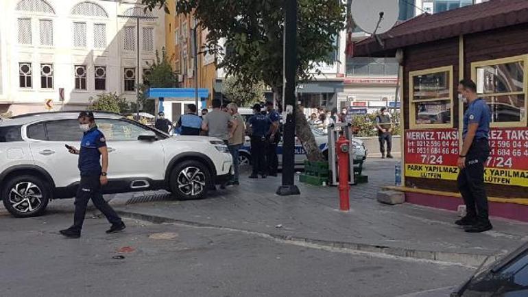 Son dakika.. Esenyurtta taksi durağı önünde silahlı kavga: 3 ölü, 4 yaralı