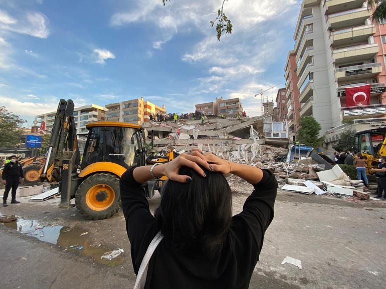 Son dakika... İzmirde 6,6 büyüklüğünde deprem: AFAD acı haberi duyurdu | Video