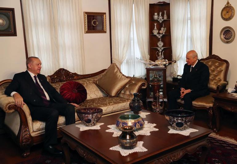 SON DAKİKA: Cumhurbaşkanı Erdoğandan Bahçeliye evinde ziyaret | Video
