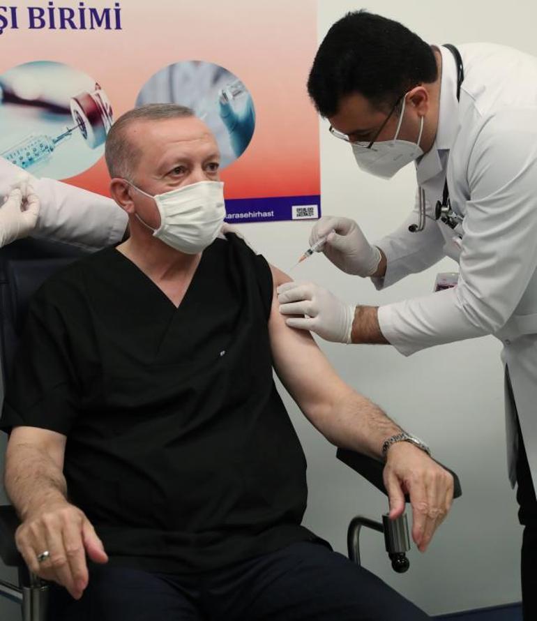 Cumhurbaşkanı Erdoğana kim aşı yaptı, aşı yapan doktor kim Doç.Dr.İhsan Ateş kimdir