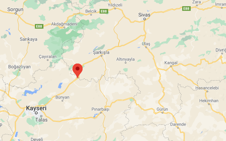 Son dakika haberi... Sivasta deprem oldu Kayseri, Malatya ve Erzicanda da hissedildi