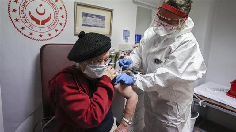 MHRS, e-Nabız üzerinden aşı randevu alma: 70 yaş üstü aşı randevusu nasıl alınır 65 yaş üzeri aşılama başladı mı