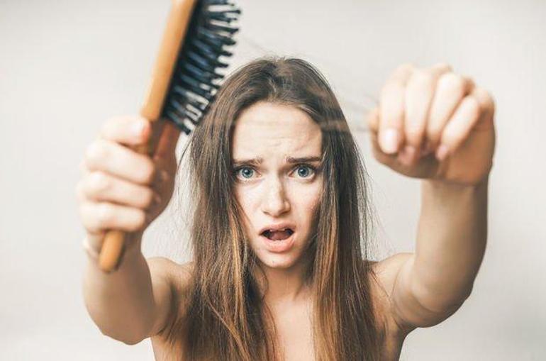 Saç Dökülmesi Neden Olur, Belirtileri Nelerdir Saç Dökülmesi Nasıl Tedavi Edilir