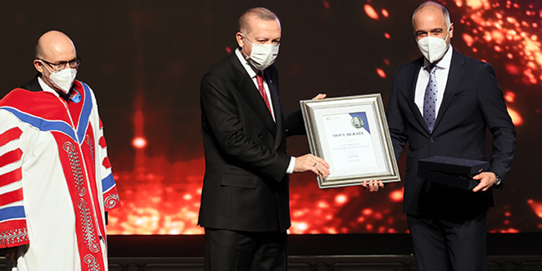 Son dakika: İstiklal Marşı 100 yaşında Cumhurbaşkanı Erdoğandan önemli mesajlar
