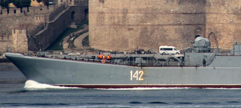 Rus savaş gemisi Novocherkassk, Çanakkale Boğazından geçti