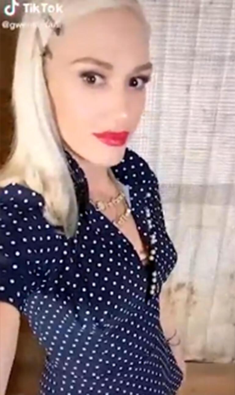 Gwen Stefani giydiği ikonik puantiyeli elbiseyi yeniden giydi
