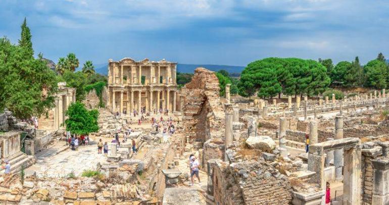 Efes Antik Kenti Nerede Efes Antik Kentine Nasıl Gidilir Efes Tarihi Ve Özellikleri...
