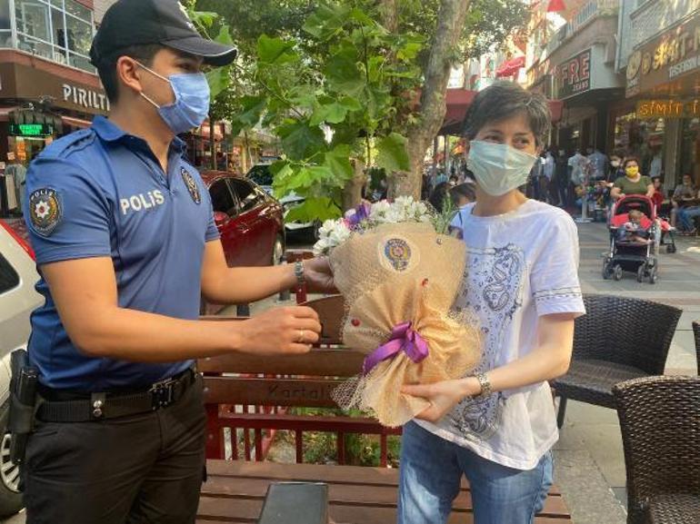 Kendisini hastaneye yetiştiren polislerle bir araya geldi