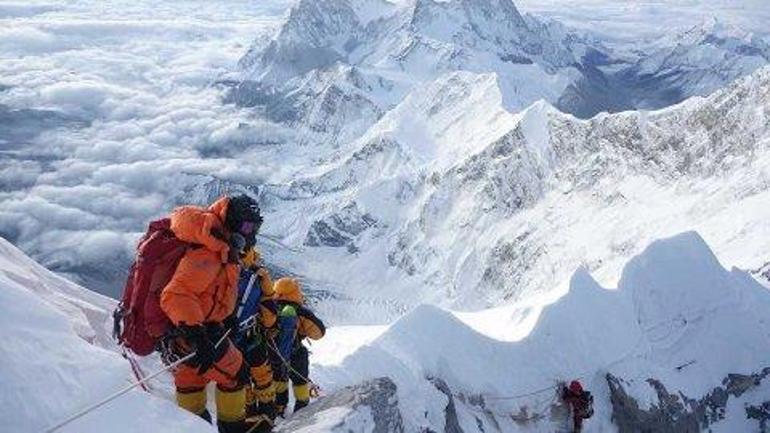 Everest Dağı Nerede, Nasıl Gidilir Everest Dağı Hakkında Bilinmesi Gerekenler