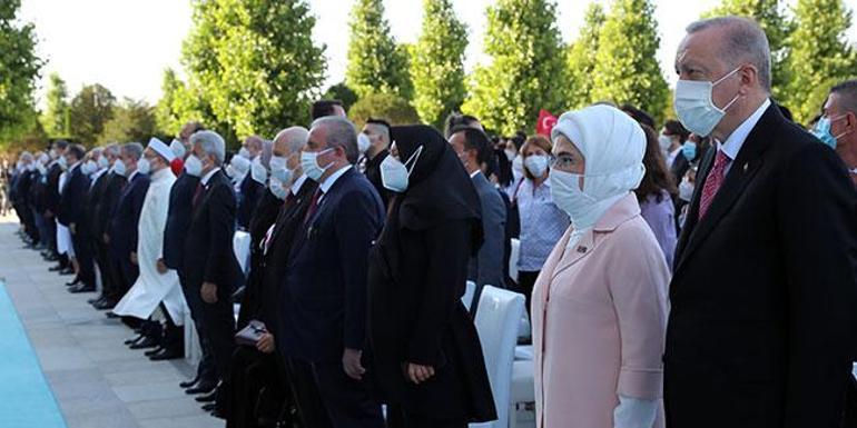 Son dakika... Külliyede 15 Temmuz töreni Cumhurbaşkanı Erdoğandan önemli açıklamalar