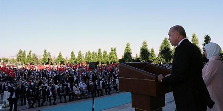 Son dakika... Külliyede 15 Temmuz töreni Cumhurbaşkanı Erdoğandan önemli açıklamalar