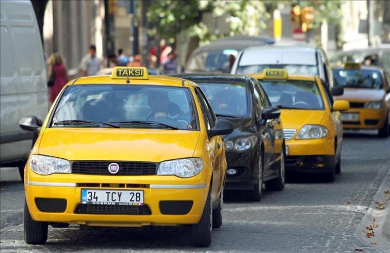 Taksi dünyasının bilinmeyenleri: Vergi ödemiyorlar, fiyatları her gün değişiyor, kimin çalıştığı belli değil