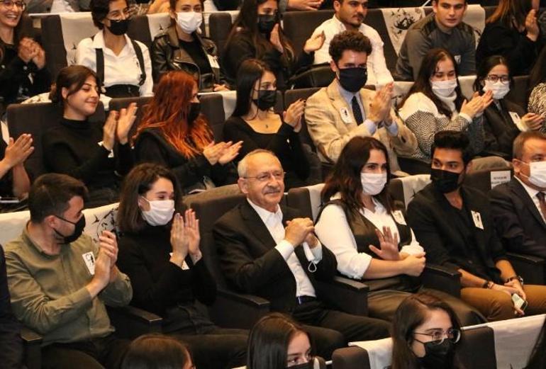 Kılıçdaroğlu: Bizi rahatlıkla, korkusuzca eleştirmek istiyorsanız oy vermeniz lazım