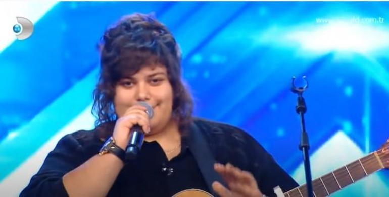Ferah Zeydan kimdir, kaç yaşında Genç şarkıcının eski halinden eser yok