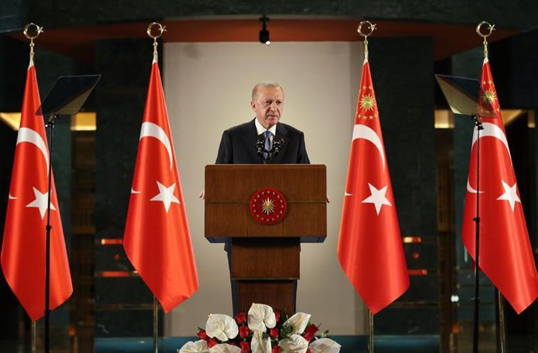 Son dakika... Cumhurbaşkanı Erdoğandan öğretmenlere müjde