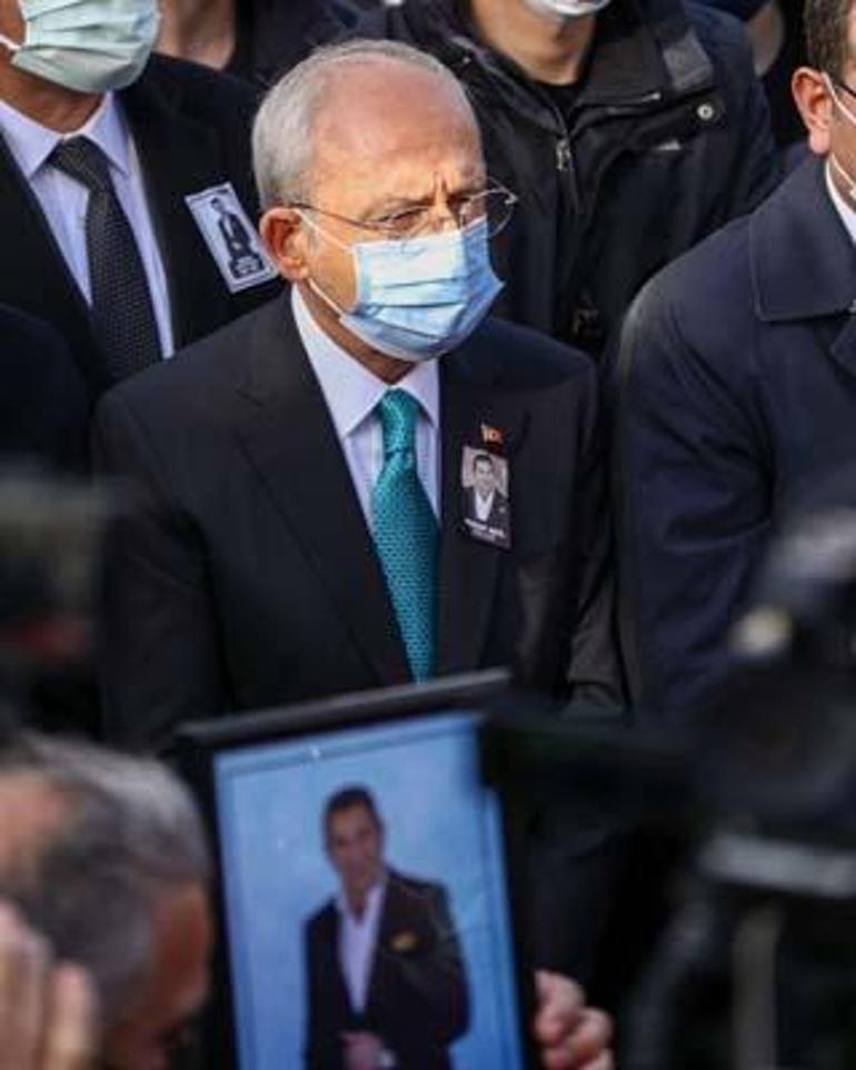 Kılıçdaroğlu, İmranlı Belediye Başkanı Murat Açılın cenaze törenine katıldı