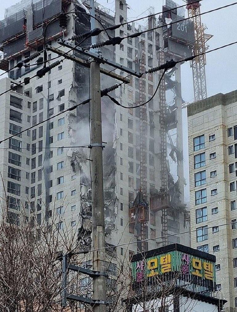 Güney Kore’de inşaat halindeki binanın bir kısmı çöktü: 1 yaralı, 6 kayıp