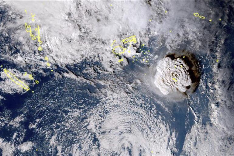 Tongada ikinci yanardağ patlaması Tsunami uyarısı yapıldı
