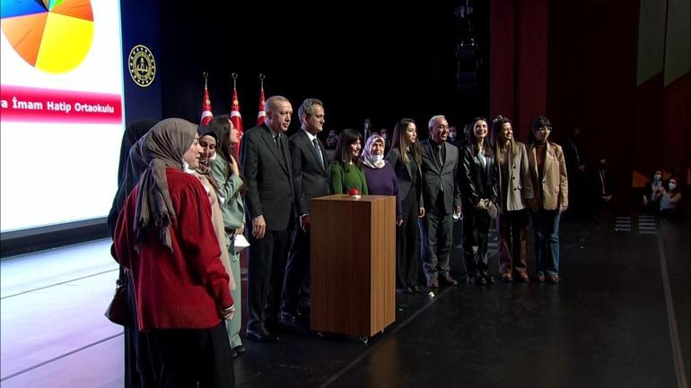 SON DAKİKA: 15 bin öğretmen atandı... Cumhurbaşkanı Erdoğandan önemli açıklamalar