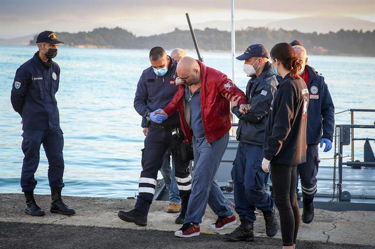 Yunanistanda gemi felaketi Gemide 26 Türk yolcu vardı...