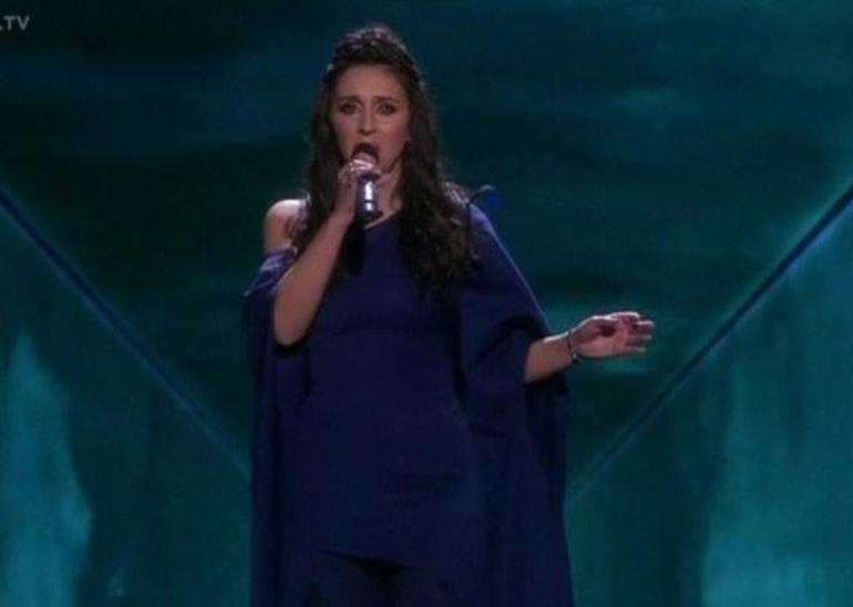 Türkiyeye sığınan Eurovision birincisi Ukraynalı Jamala CNN TÜRKte konuştu