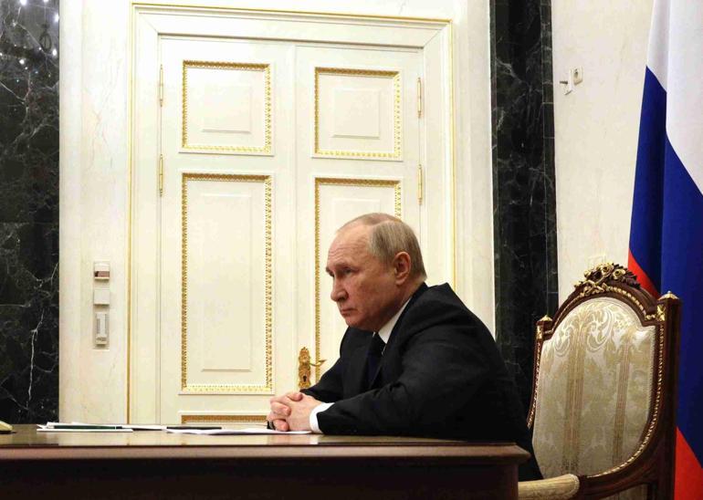 Putin: Kiev, müzakere sürecini geciktirmeye çalışıyor