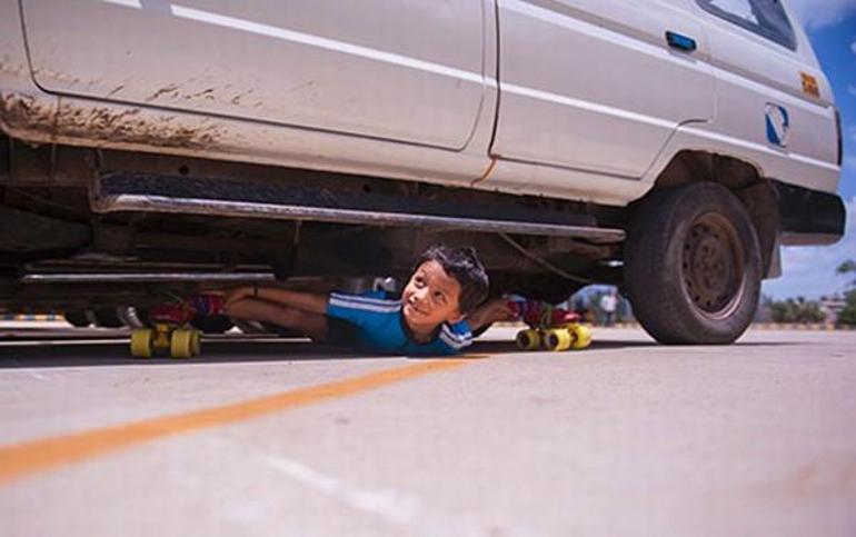 Limbo Pateni: Çin ve Hindistan’da Popüler Olan Tuhaf Bir Spor Dalı