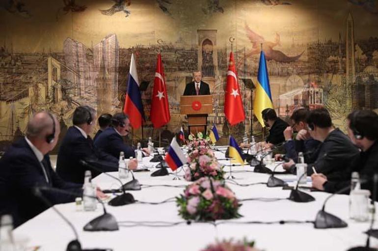 SON DAKİKA: Rusya ve Ukrayna müzakereleri İstanbulda Cumhurbaşkanı Erdoğan heyetlere seslendi