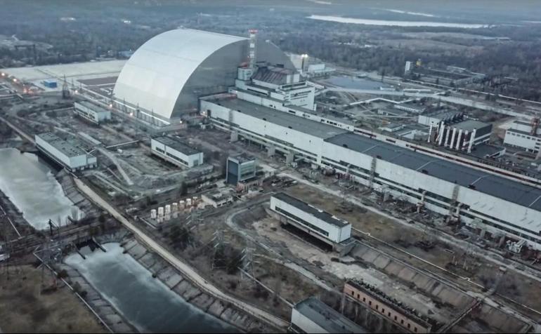 Ukraynadan flaş Çernobil iddiası: Radyoaktif madde çaldılar