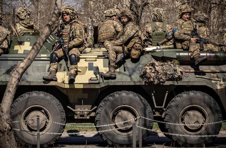 Zelenski’den Rusya uyarısı: “Donbas düşerse, Kieve saldırabilir”