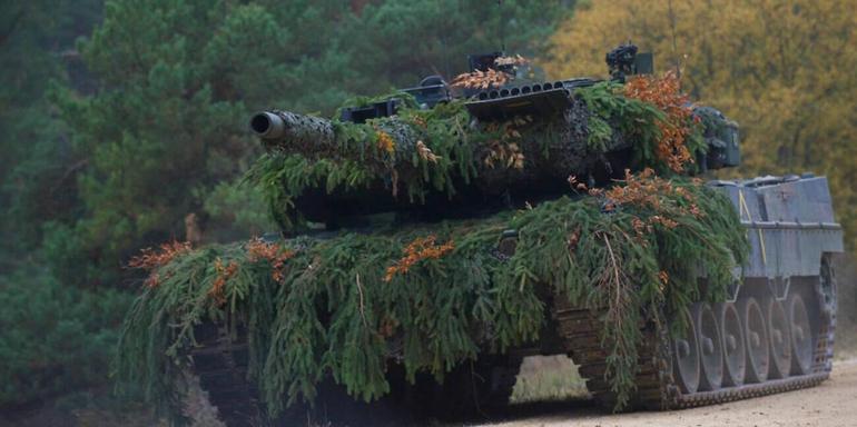 Almanya Dışişleri Bakanı Baerbock: Ukraynaya acilen ağır silah gönderilmeli