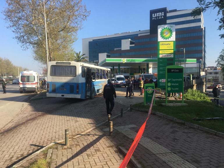 Son dakika... İnfaz koruma memurlarını taşıyan otobüste patlama: 1 kişi hayatını kaybetti