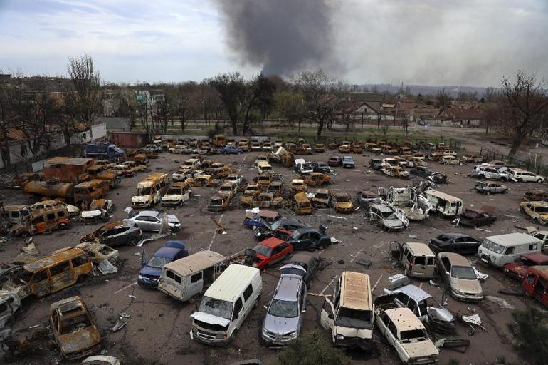 Rusyadan Mariupol açıklaması: Azovstal’dan insani koridor açıldı